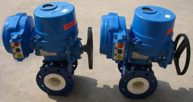 Ó����늄�V���մ��{�����y-��IQT늄ӈ��ЙC������D